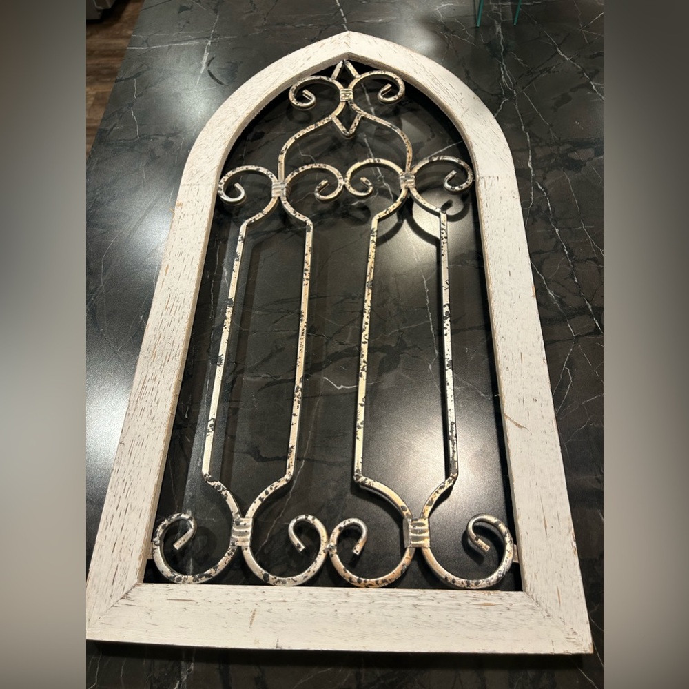 Wall decor 26 x 13” farmhouse look! adorable for any room in your house!!